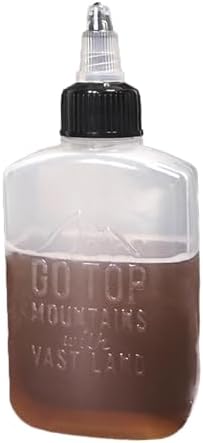 White Oil Dispenser Bottle With Leakproof Design
