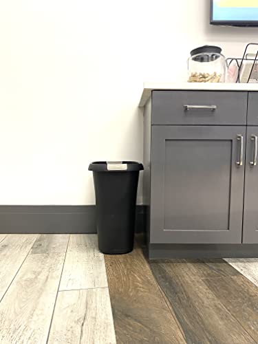 Rubbermaid Open Waste Basket 32-Court8-Gallon Black