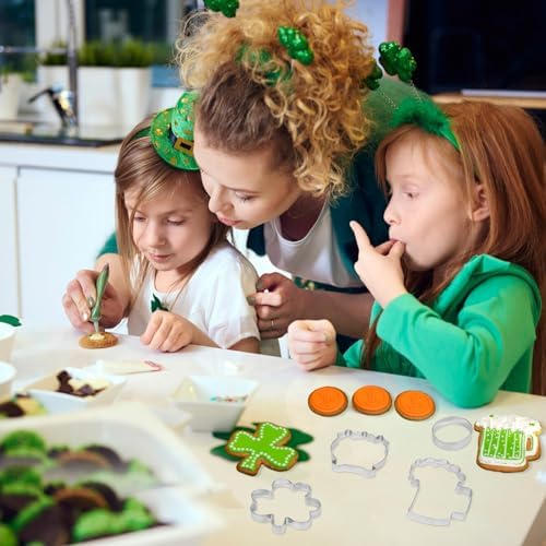 LifeisLuck 15Pcs St Patricks Cookie Cutters Set