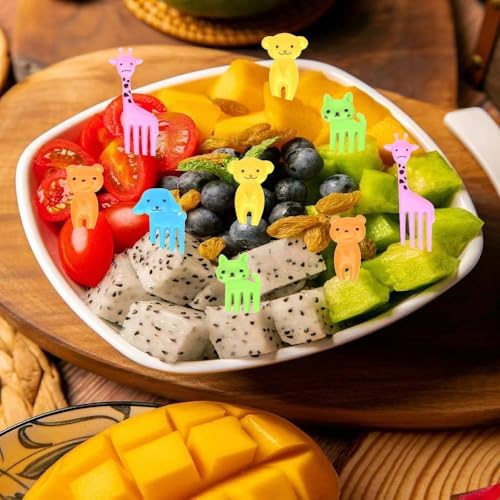 SKIDEC 12Pcs Vegetable Cutter Set with Kids Fruit Forks Green