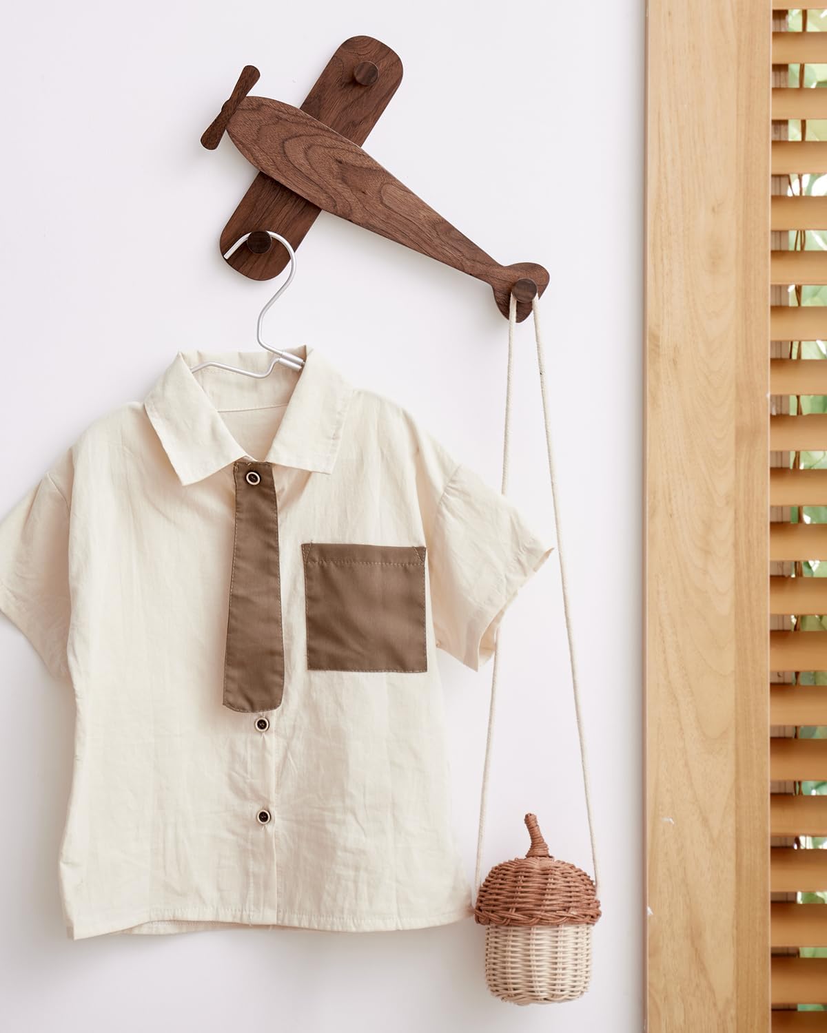 Vinoil Kids Coat Rack Wall Mount Airplane Shape