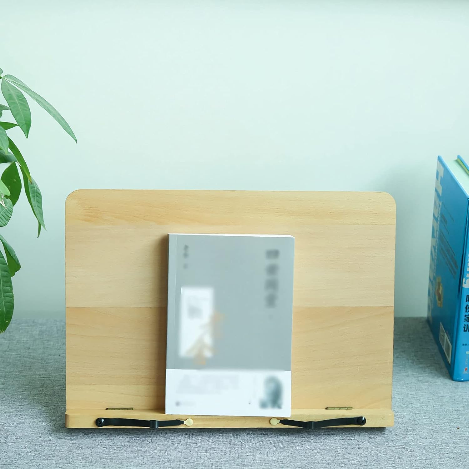 Yuidaaavzz Adjustable Book Stand for Kitchen and Office