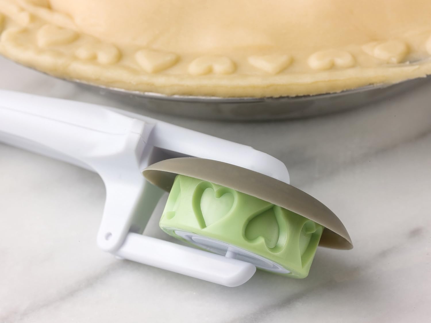 Fox Run 11-Piece Pie Top Cutter Set Green