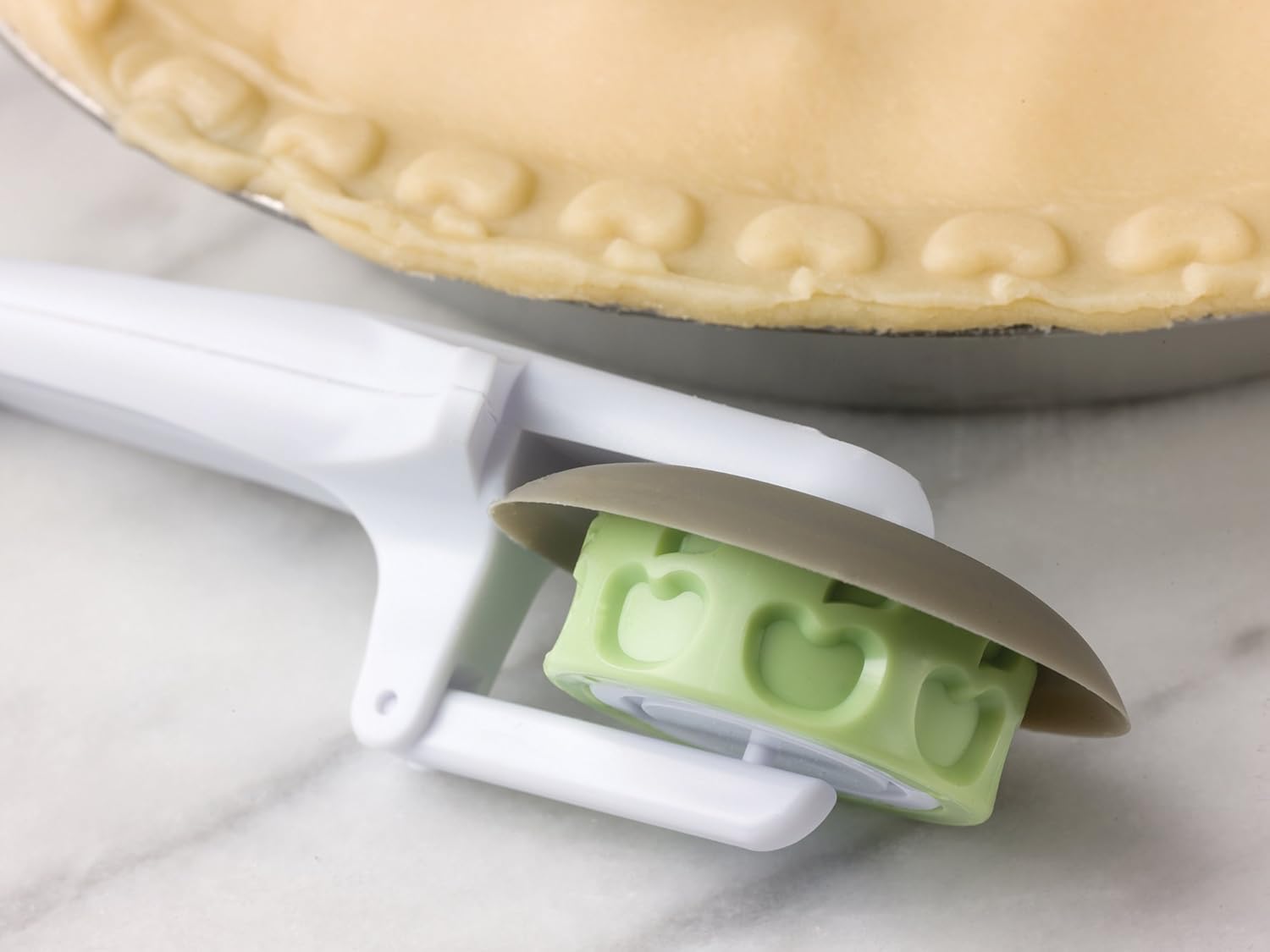 Fox Run 11-Piece Pie Top Cutter Set Green