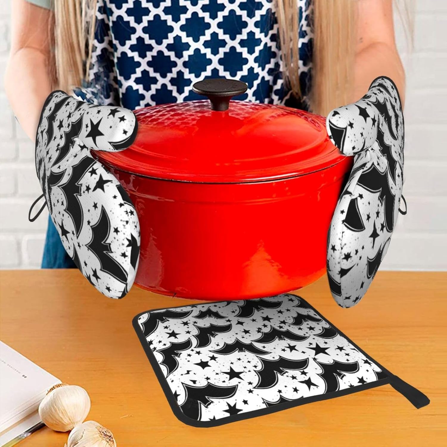 Beubebim Bat Print Oven Mitts Set of 3