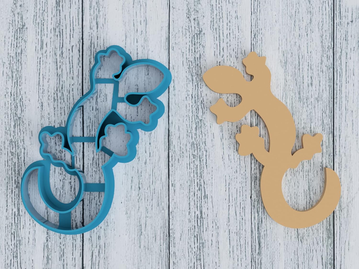 Lizard Outline Cookie Cutter for Baking Fondant Clay 4 Inch