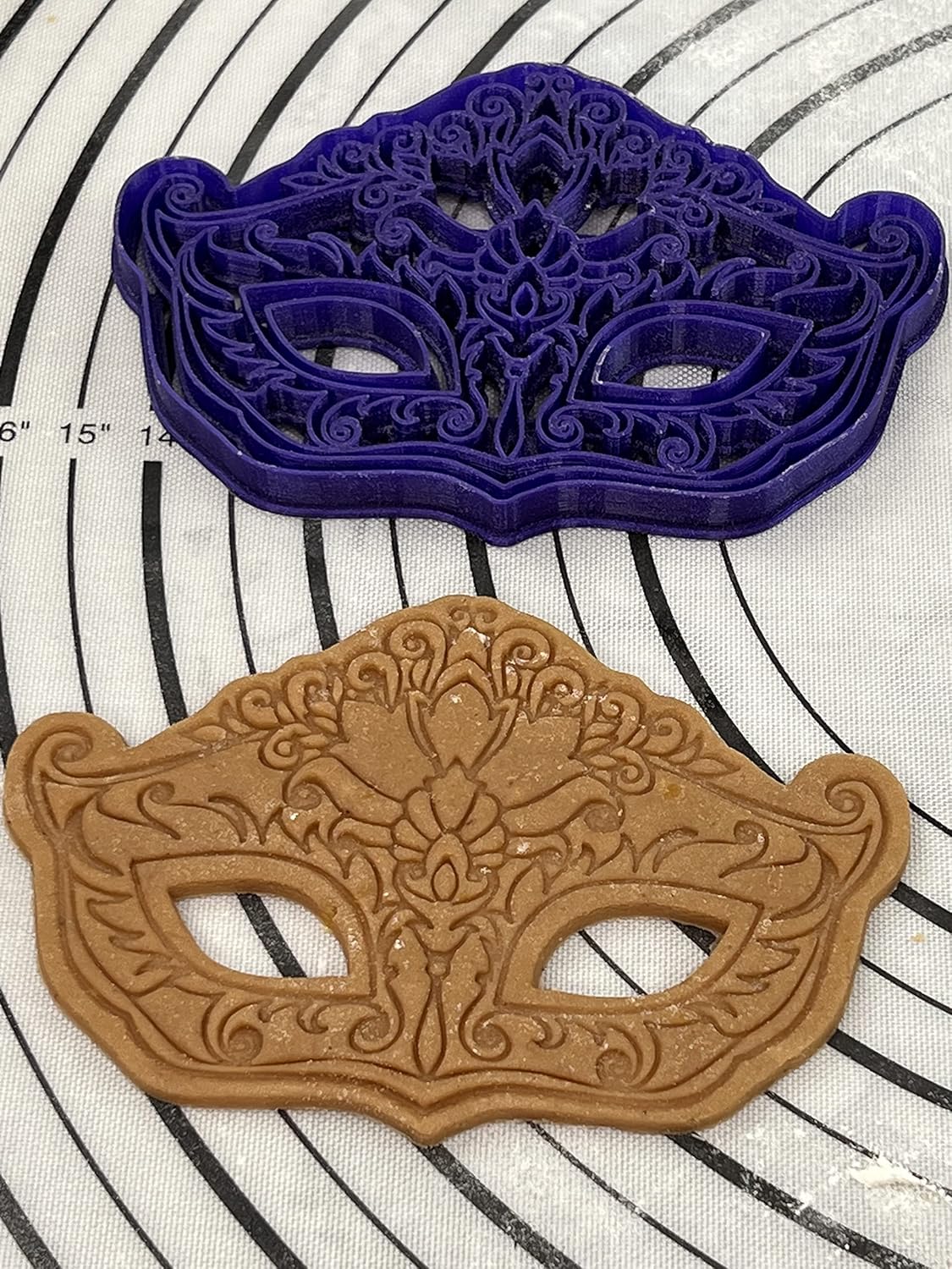 3D Kitchen Art Premium Purim Mask Cookie Cutter Galaxy Purple 55 Inch